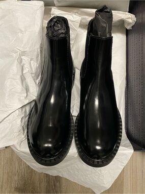 Prada Black Gloss Leather Chelsea Boots